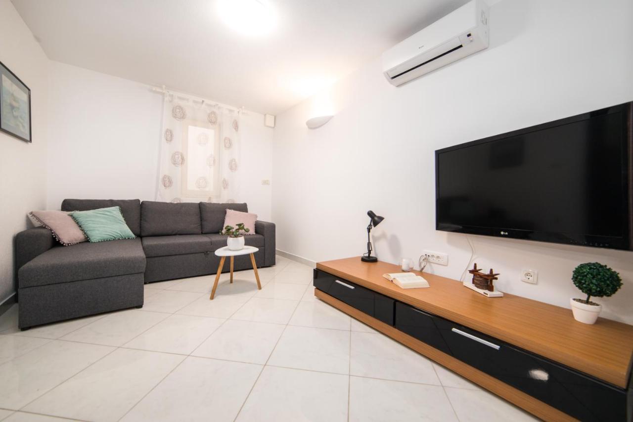 Villa Jadranka Apartments Tučepi Zewnętrze zdjęcie