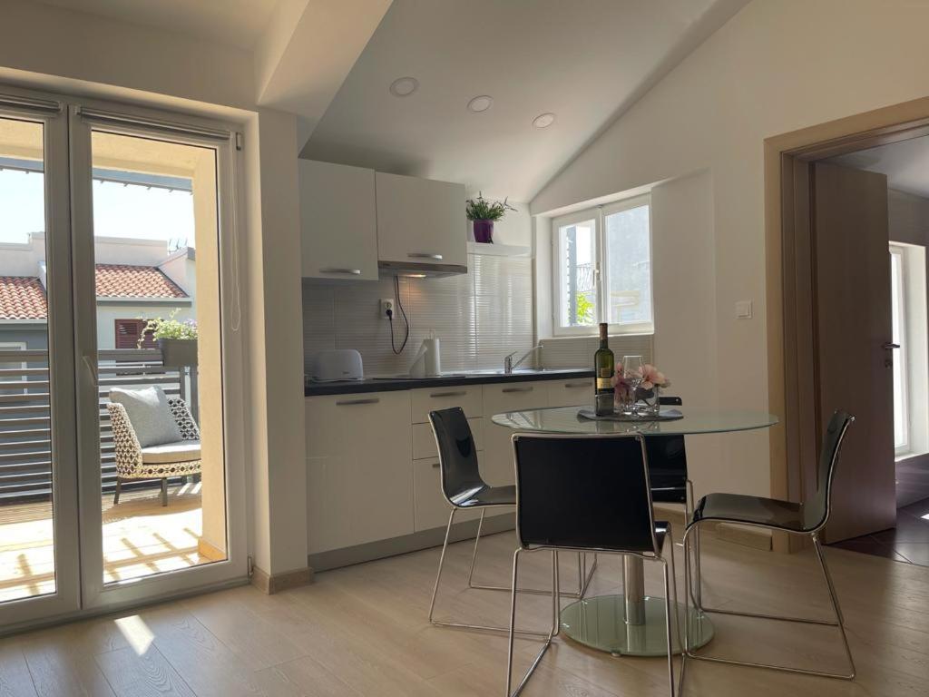 Villa Jadranka Apartments Tučepi Zewnętrze zdjęcie